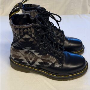 Limited Edition Dr. Martens Pagosa Spring’s Boots Pendleton Colab Sz 8